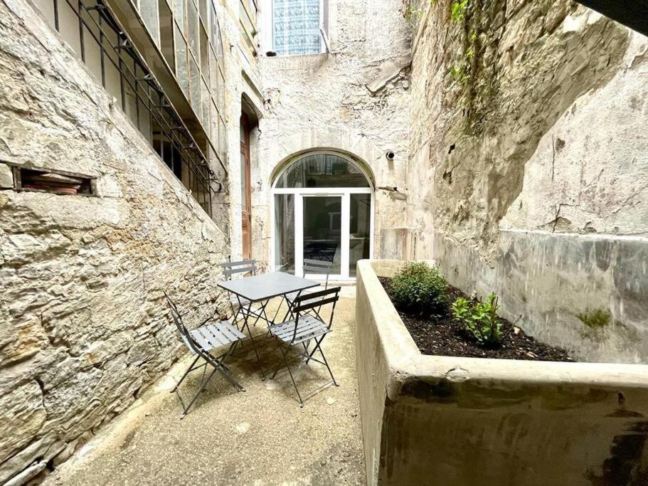 Le Patio - Renove Et Proche Lac Nantua Luaran gambar
